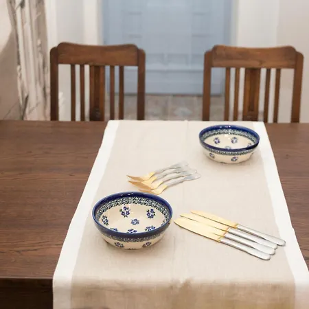 Hello I Charming In The Old Town