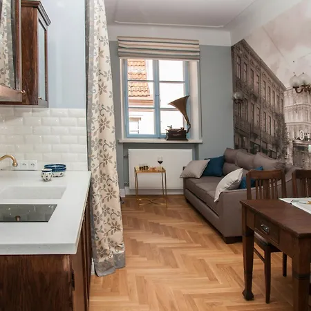Hello I Charming In The Old Town Apartment *